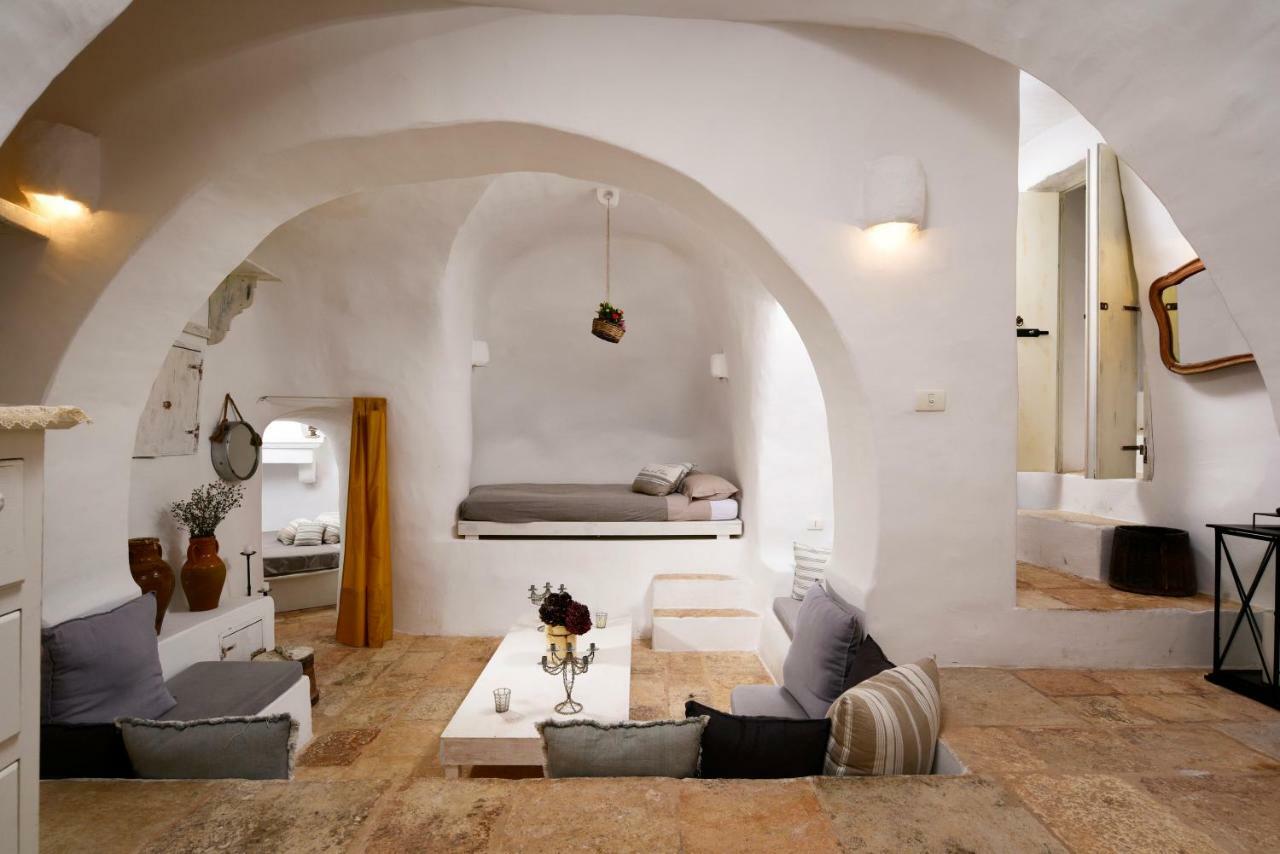B&B Trullo Barbagiullo Чистернино Экстерьер фото