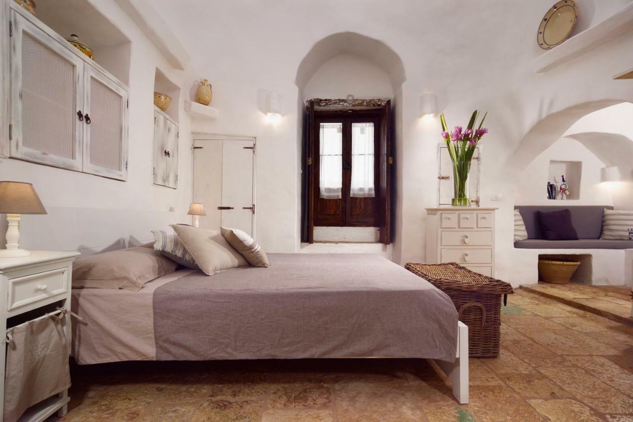B&B Trullo Barbagiullo Чистернино Экстерьер фото